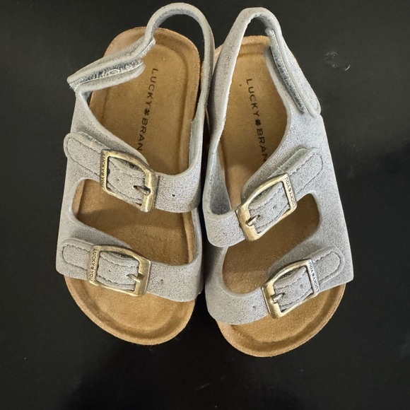 Lucky Brand Kids' size 10 m Sandals NWOT - Picture 2 of 4